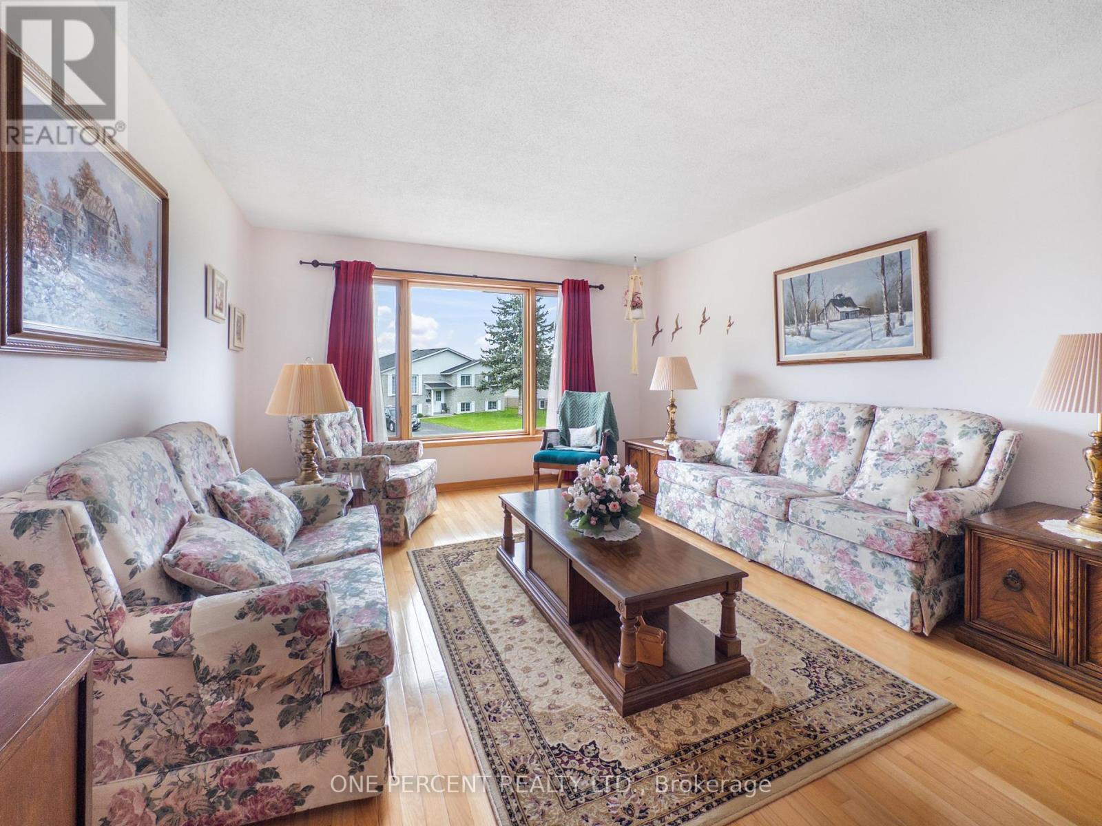 Property at 25 LORAINE AVENUE image 5