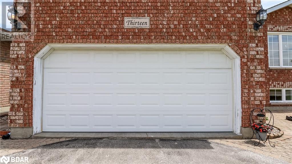 13 O'shaughnessy Crescent, Barrie, Ontario  L4N 7M1 - Photo 3 - 40729666