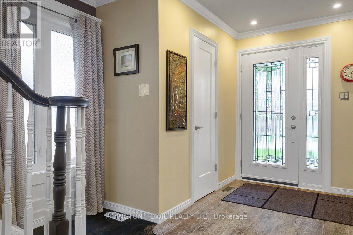 40 Rowe Drive, Ottawa, Ontario  K2L 3Y3 - Photo 3 - X12154927