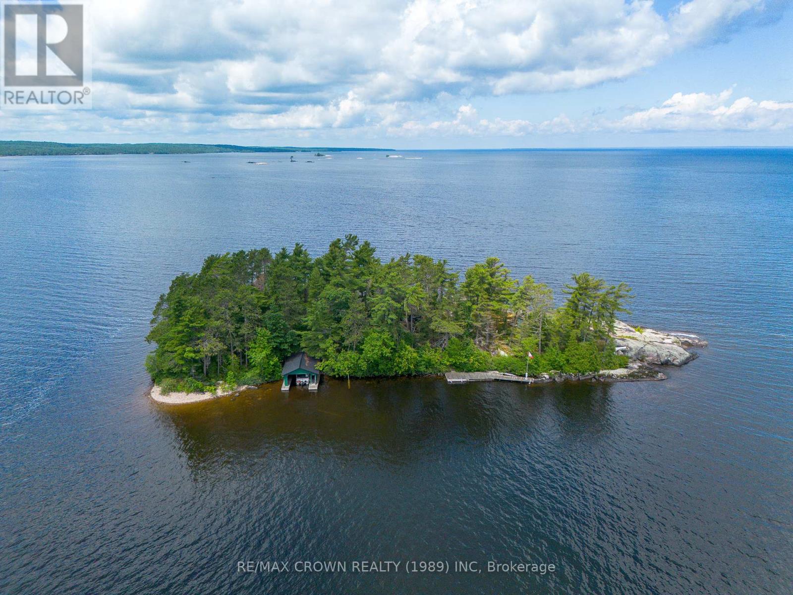 Island 51, Nipissing, Ontario  P0H 1H0 - Photo 2 - X12154965