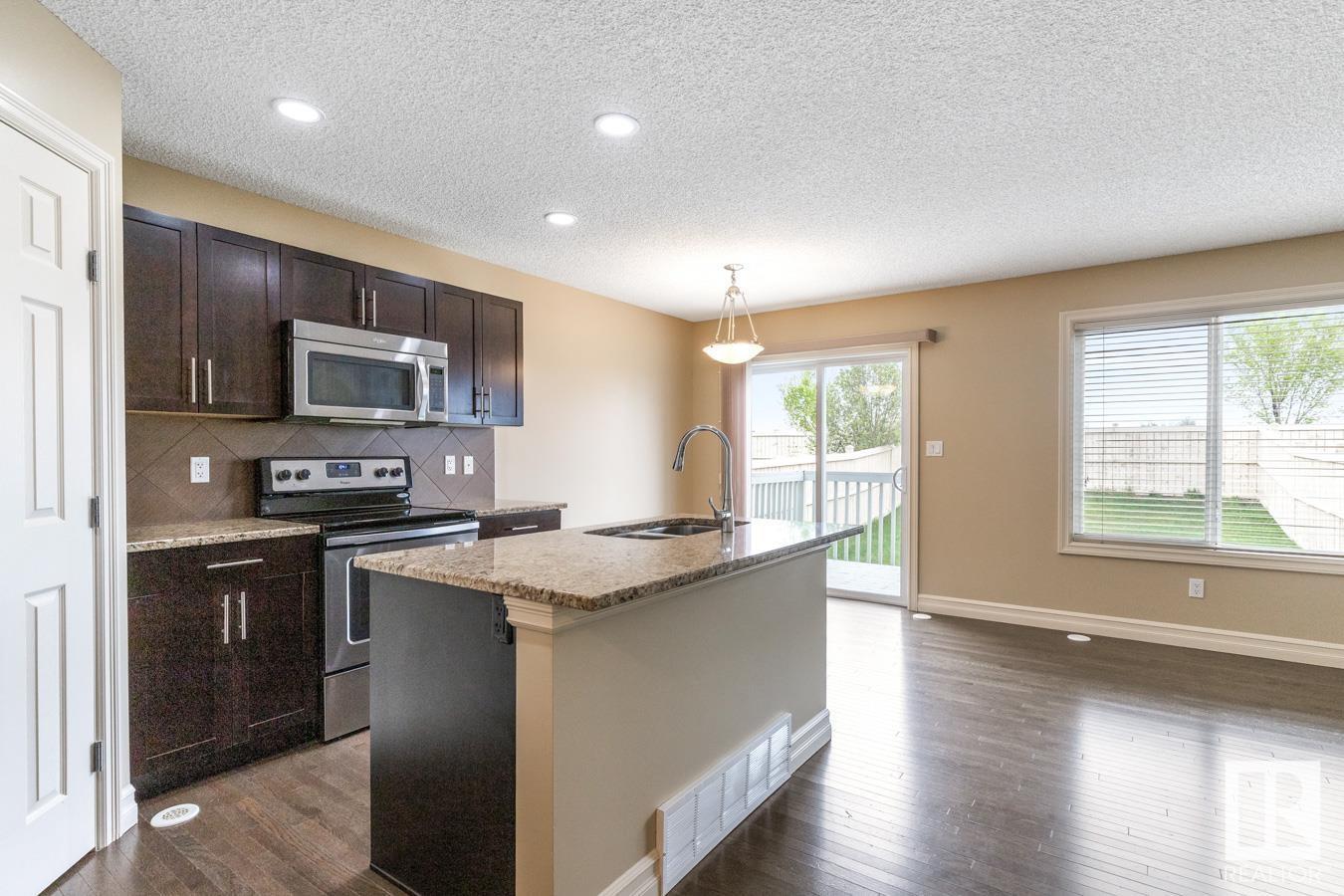 16122 10 Av Sw, Edmonton, Alberta  T6W 2G9 - Photo 8 - E4436980