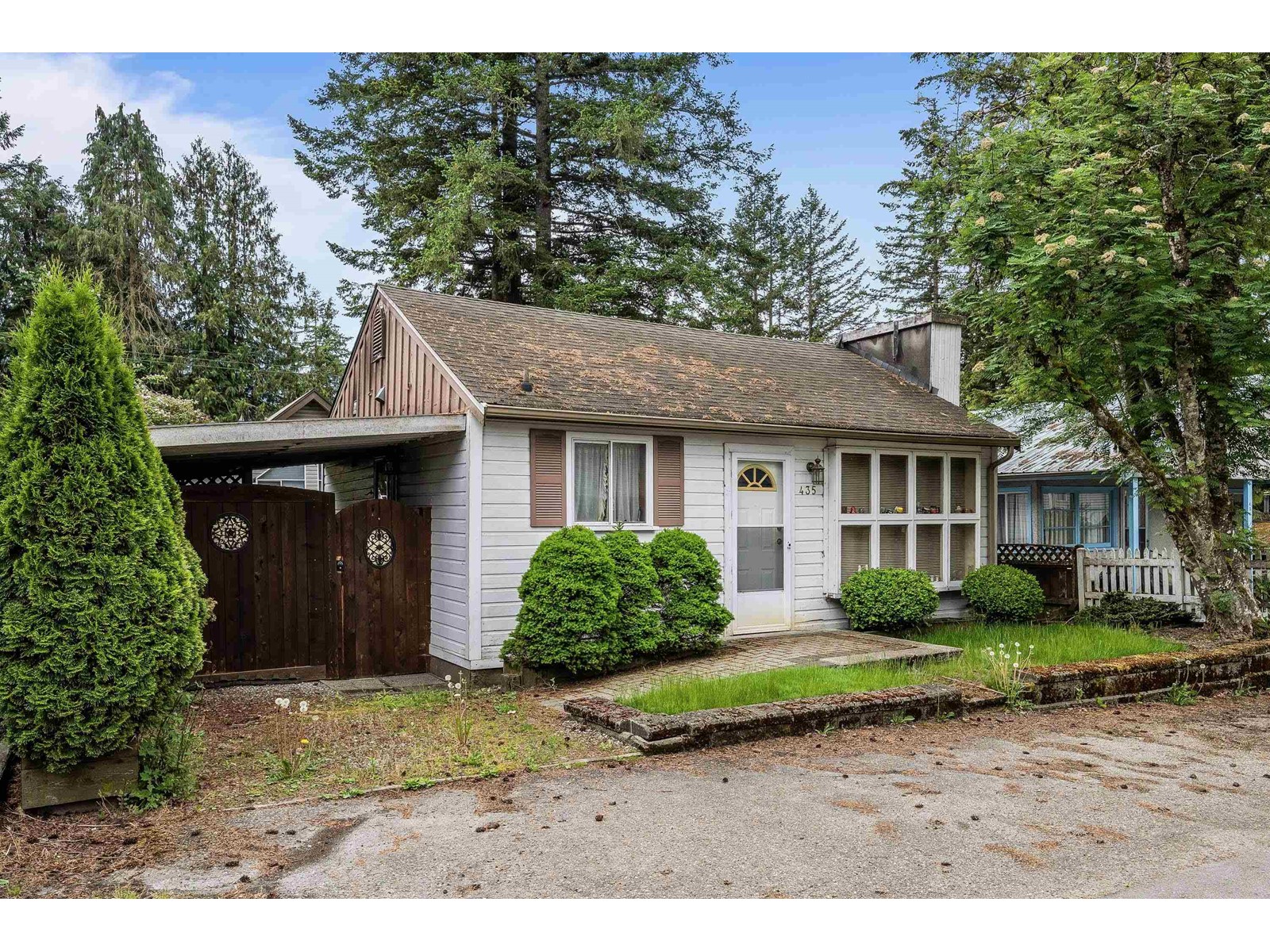 435 WILLOW STREET|Cultus Lake North, Cultus Lake, British Columbia