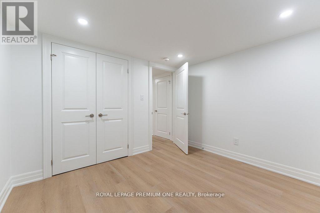 286 Waterloo Avenue, Toronto, Ontario  M3H 3Z8 - Photo 13 - C12154923