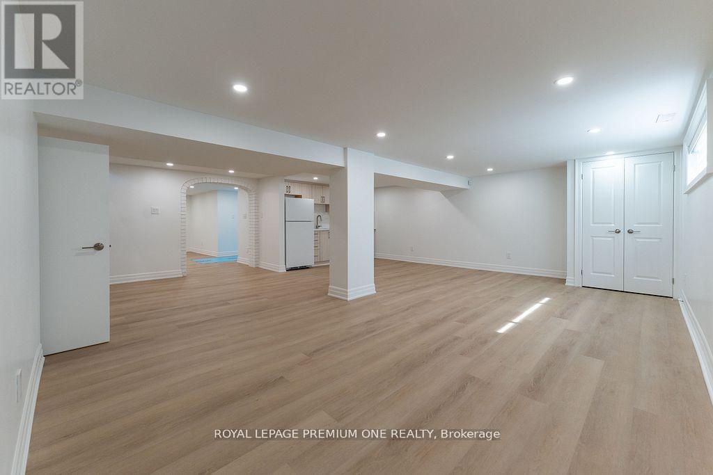 286 Waterloo Avenue, Toronto, Ontario  M3H 3Z8 - Photo 14 - C12154923
