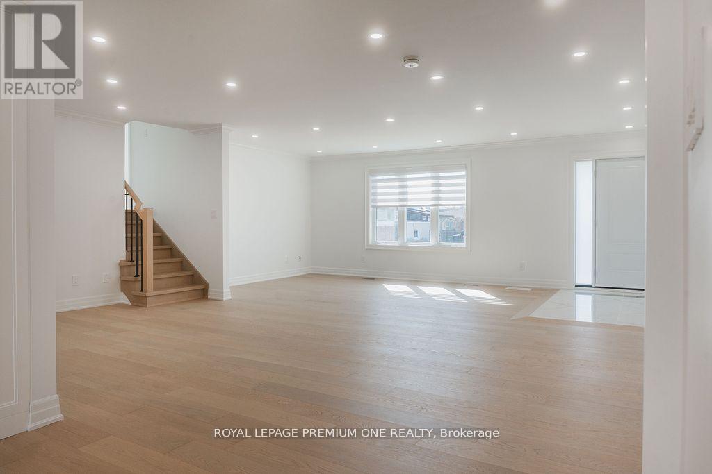 286 Waterloo Avenue, Toronto, Ontario  M3H 3Z8 - Photo 17 - C12154923