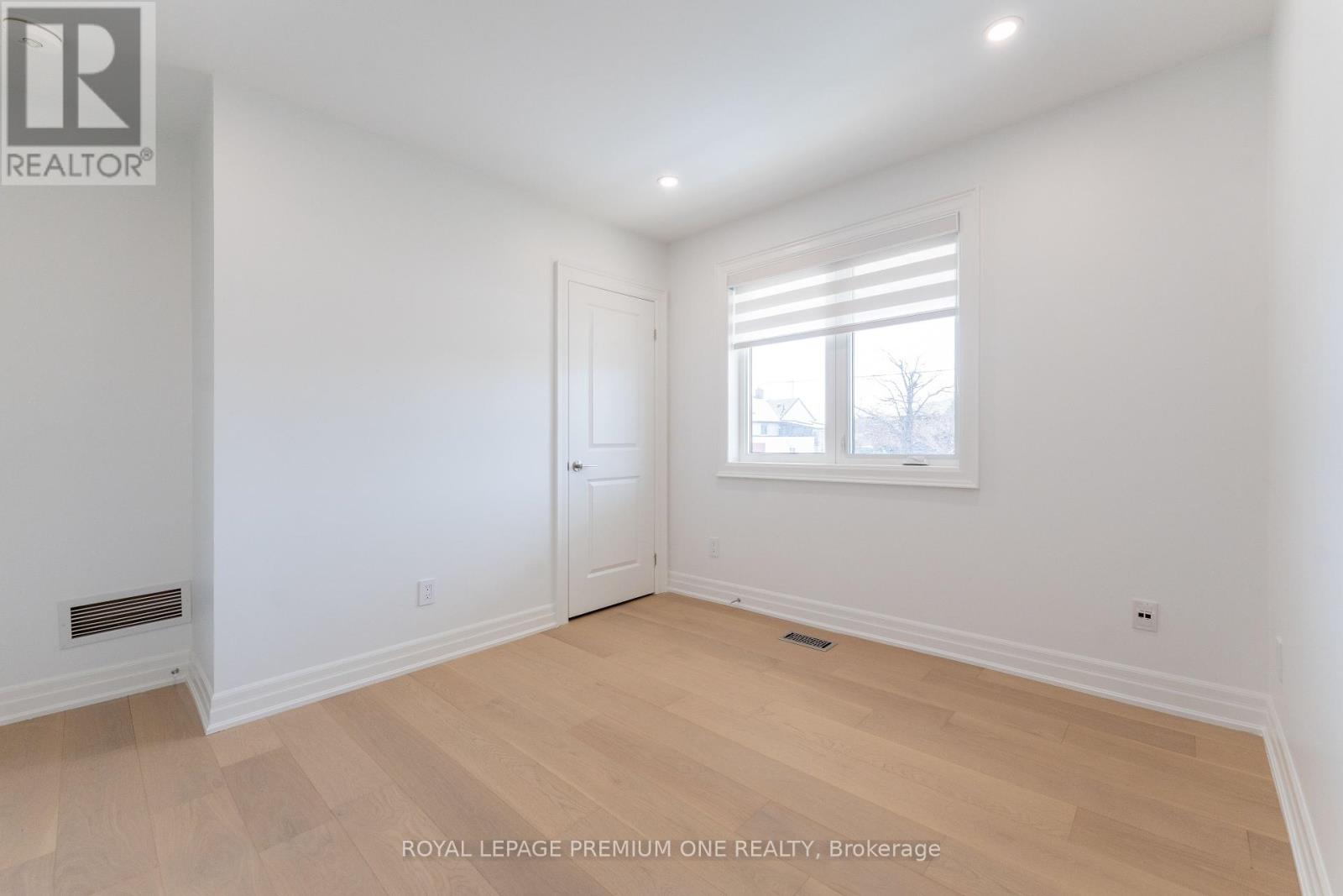 286 Waterloo Avenue, Toronto, Ontario  M3H 3Z8 - Photo 23 - C12154923