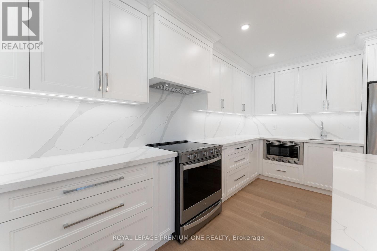 286 Waterloo Avenue, Toronto, Ontario  M3H 3Z8 - Photo 28 - C12154923