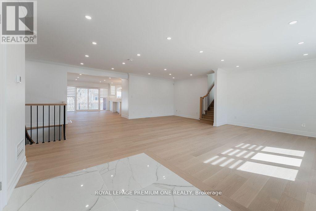 286 Waterloo Avenue, Toronto, Ontario  M3H 3Z8 - Photo 7 - C12154923