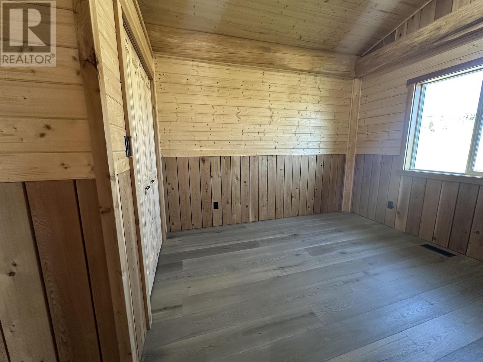 2976 Gold Digger Drive, 150 Mile House, British Columbia  V0K 2G0 - Photo 21 - R3003306
