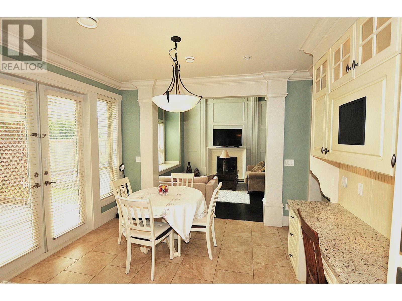 3780 Royalmore Avenue, Richmond, British Columbia  V7C 1P6 - Photo 7 - R3003688