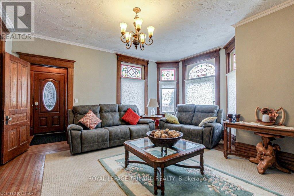 286 King Street S, Thames Centre, Ontario  N0M 2P0 - Photo 5 - X12061438