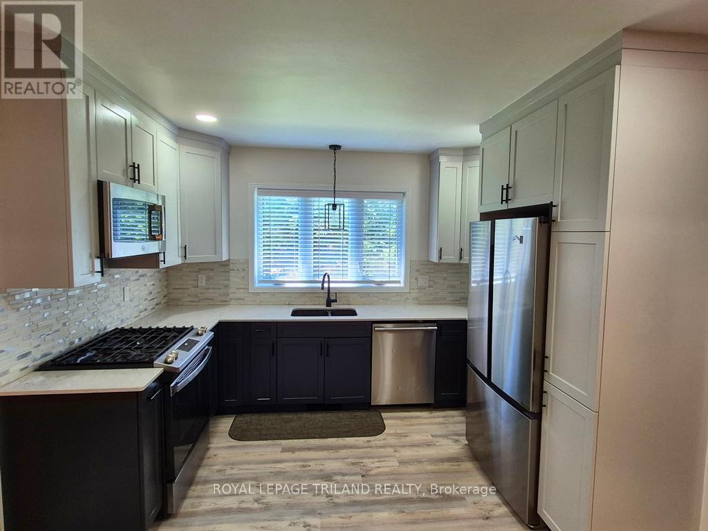 286 King Street S, Thames Centre, Ontario  N0M 2P0 - Photo 7 - X12061438