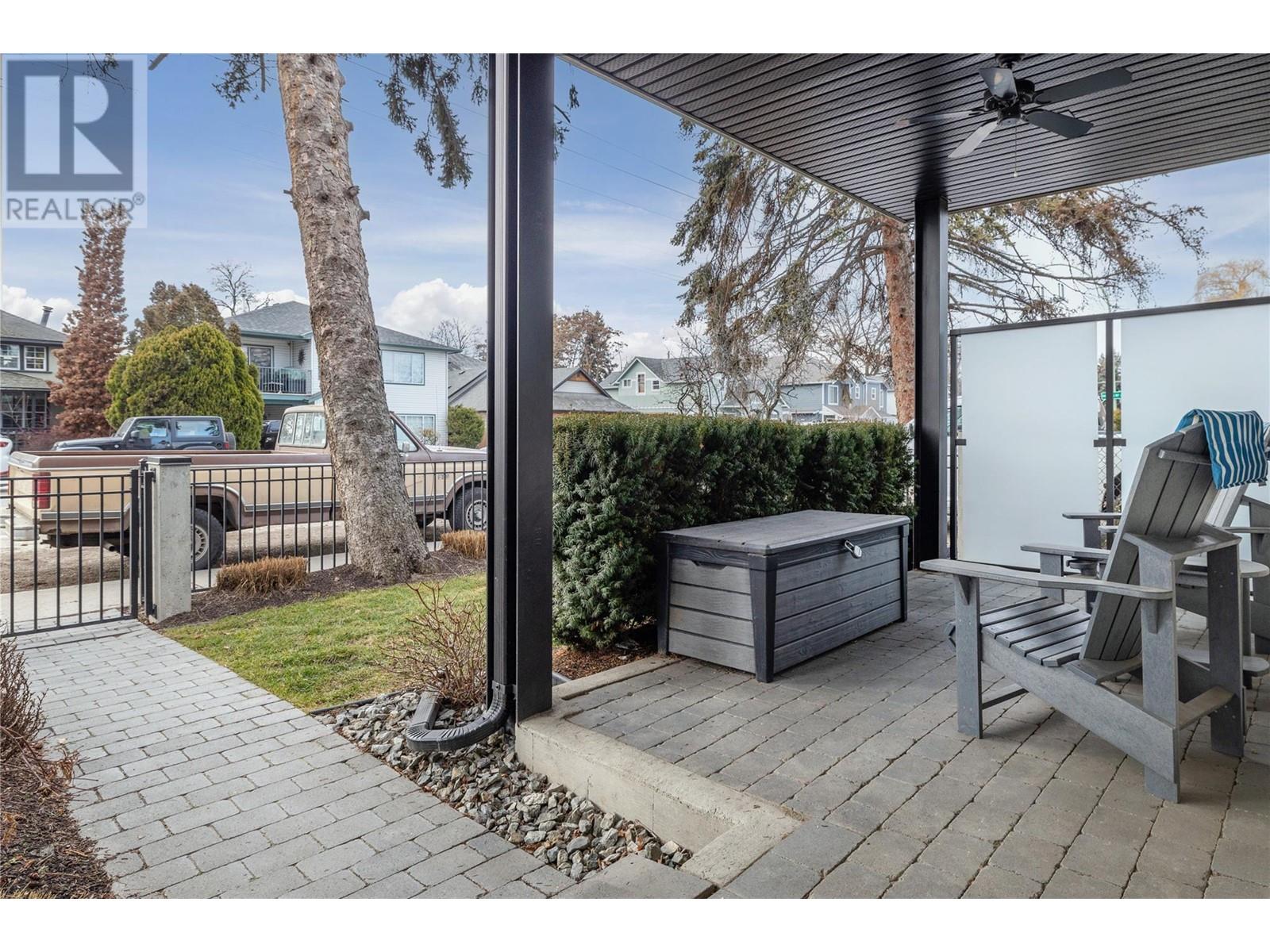 Property at 766 Cadder Avenue image 3