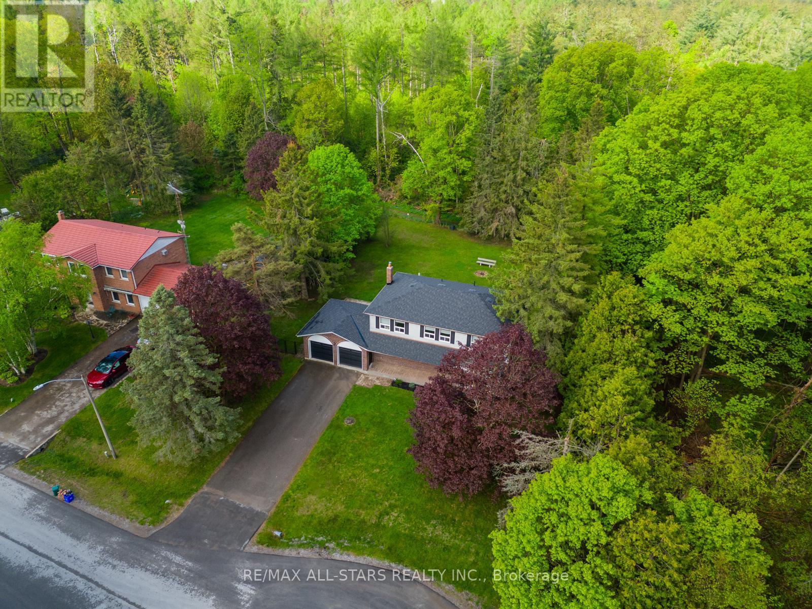 46 Iroquois Drive, Whitchurch-Stouffville (Ballantrae), Ontario  L4A 7X4 - Photo 43 - N12154951