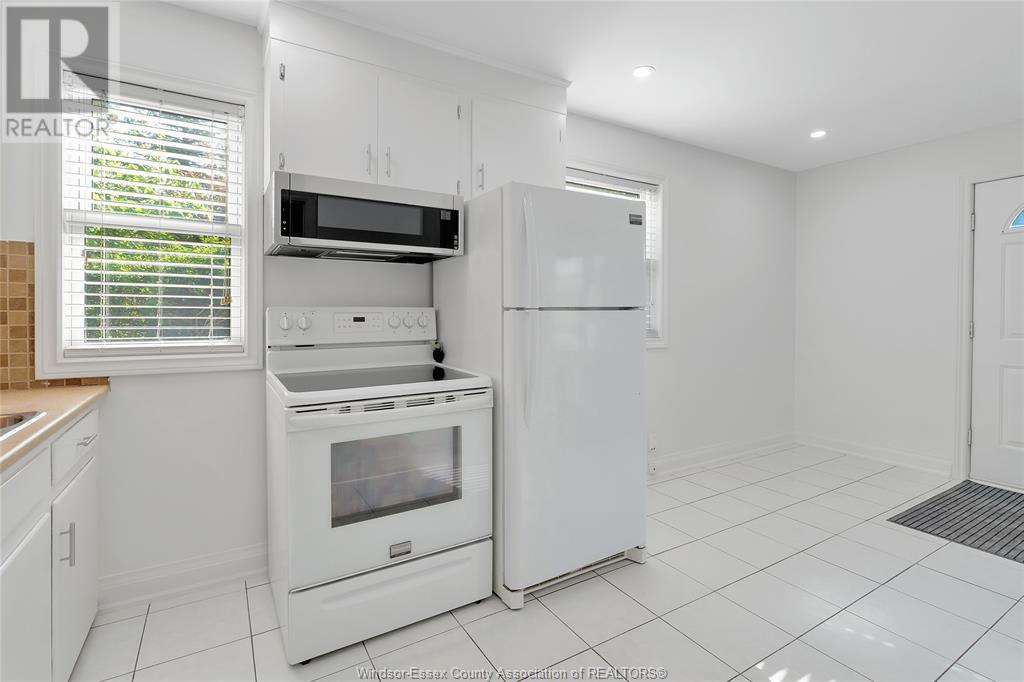 6633 Wyandotte Street, Windsor, Ontario  N8S 1P5 - Photo 5 - 25012357