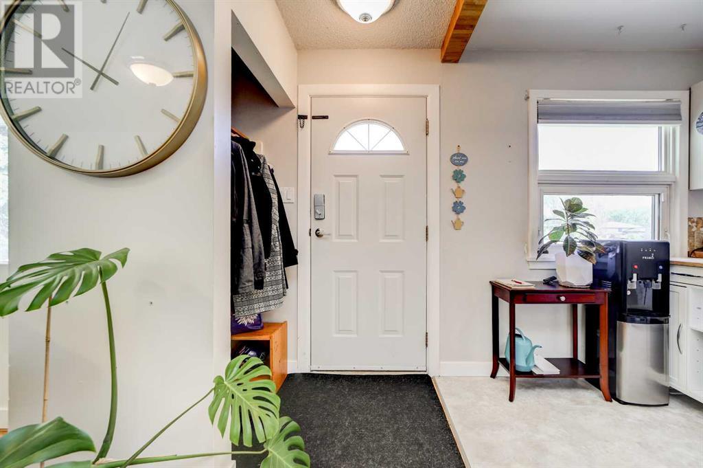 Property at 1418 10 Avenue N image 3