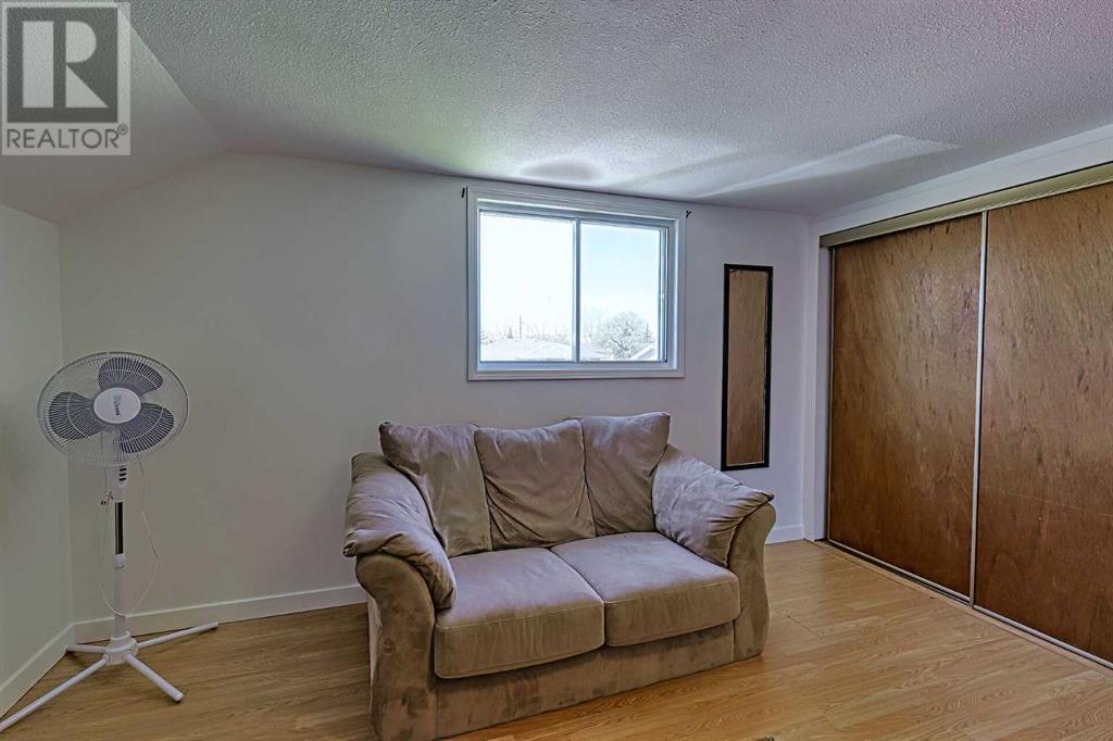 1705 16 Street, Didsbury, Alberta  T0M 0W0 - Photo 32 - A2220020