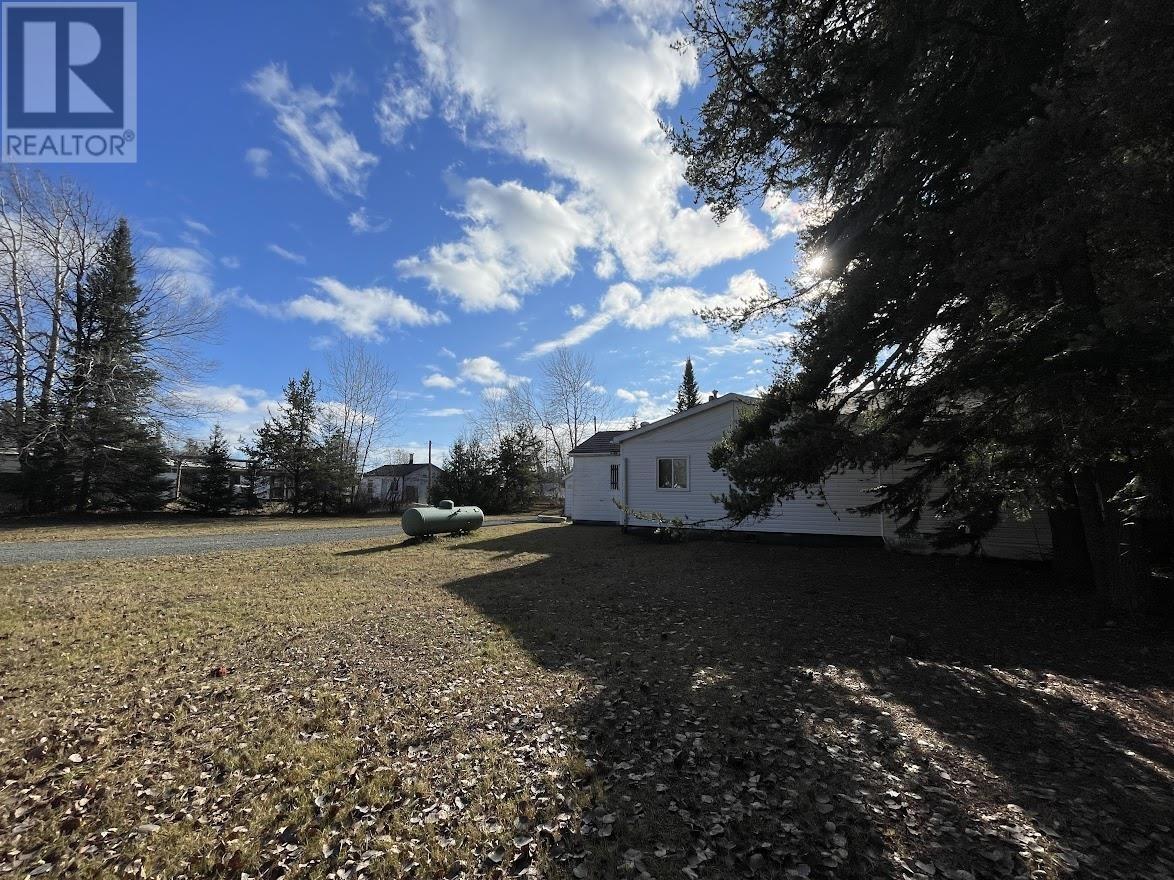 13 1st St, Hillsport, Ontario  P0T 2C0 - Photo 23 - TB251218