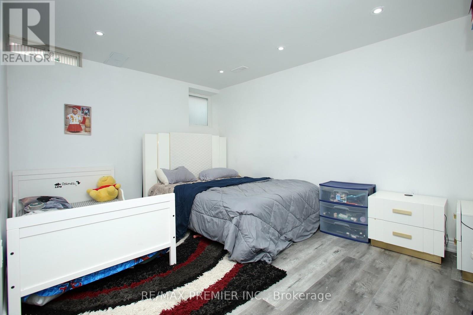 53 Baby Pointe Trail, Brampton, Ontario  L7A 0W4 - Photo 28 - W12154995