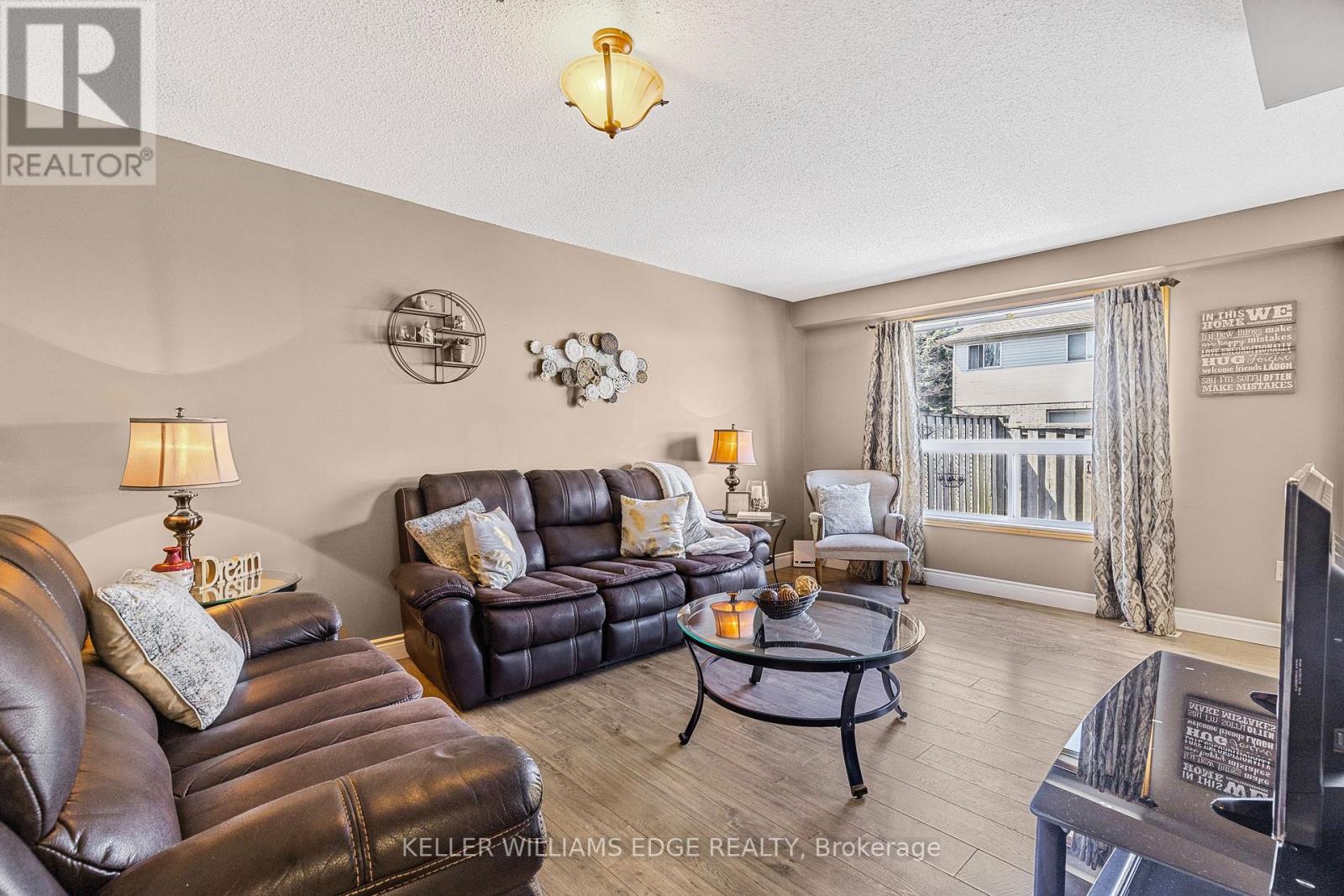 Unit 40 - 104 Frances Avenue, Hamilton, Ontario  L8E 5X3 - Photo 13 - X12076313