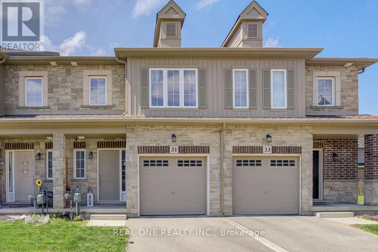 31 GARLENT AVENUE, Hamilton, Ontario