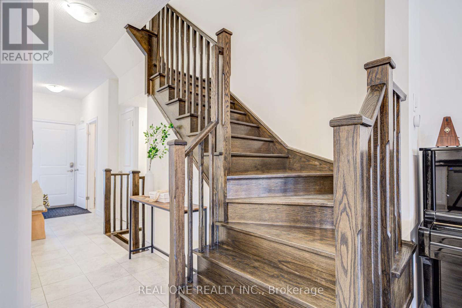 31 Garlent Avenue, Hamilton, Ontario  L9K 0J9 - Photo 22 - X12154938