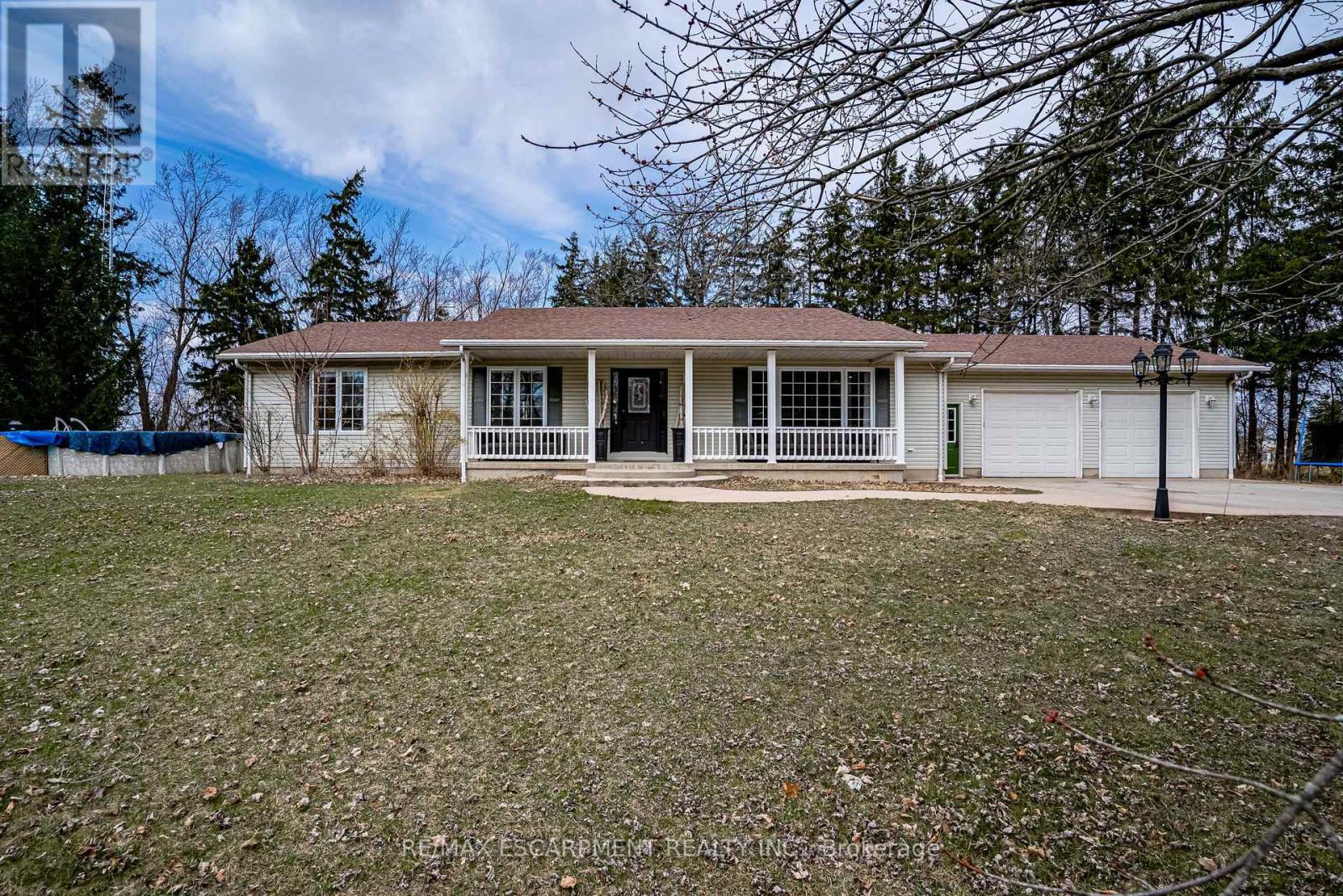 2073 Old Highway 24, Norfolk, Ontario  N0E 1Z0 - Photo 3 - X12154961