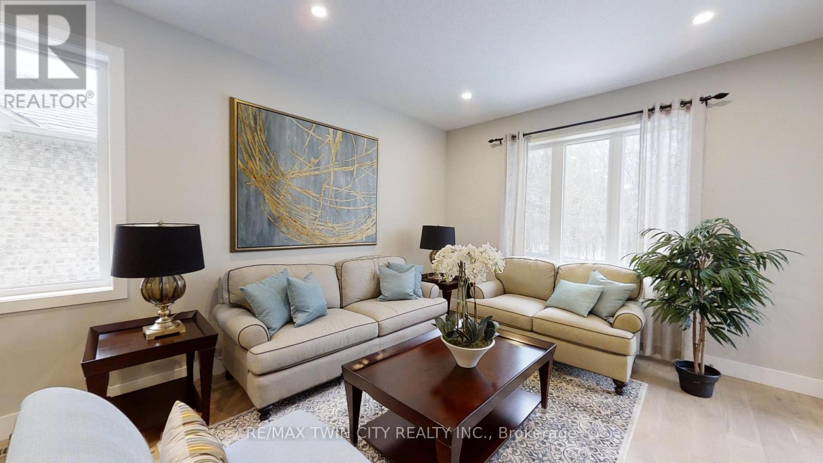 668 Chelton Road S, London South, Ontario  N6M 0A1 - Photo 12 - X12154981