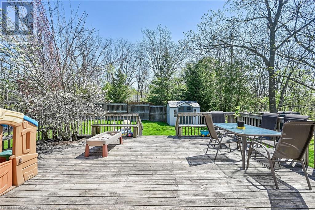 22 Tolhurst Avenue, St. George, Ontario  N0E 1N0 - Photo 2 - 40728079