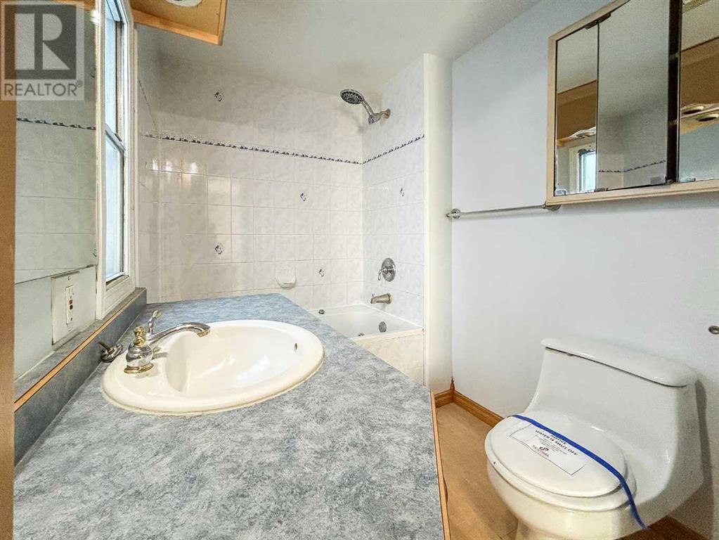 292 Grandview Crescent, Fort Mcmurray, Alberta  T9H 4Y1 - Photo 22 - A2193693