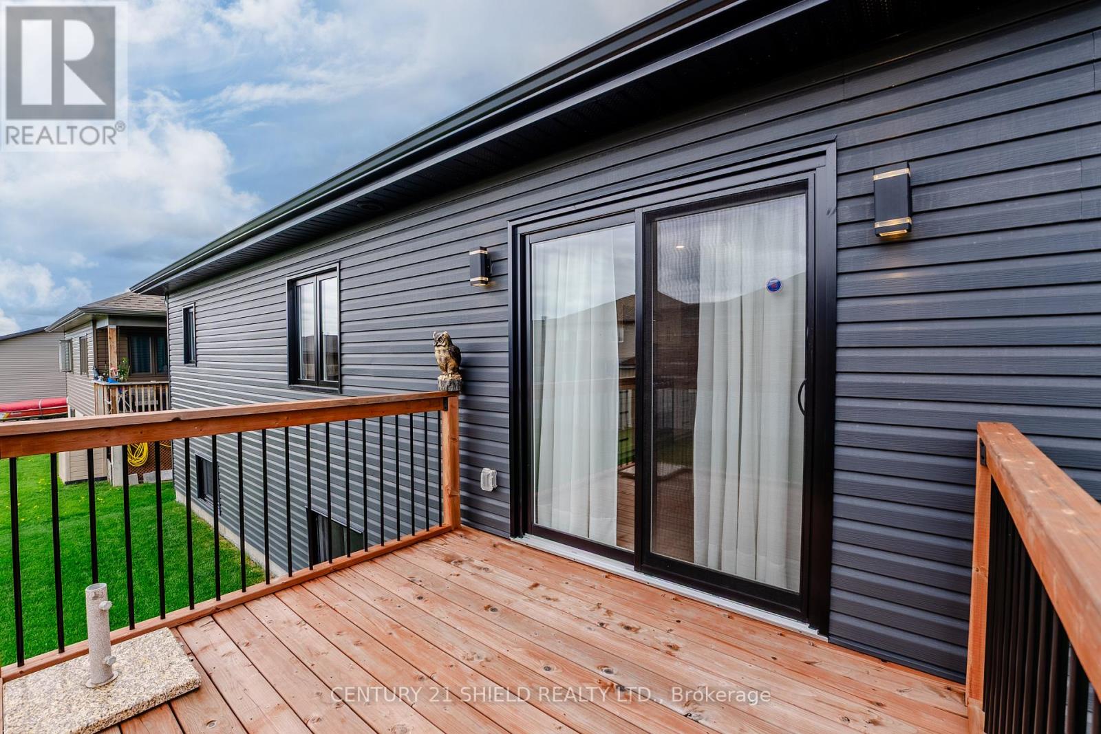 256 Gillis Avenue, Cornwall, Ontario  K6H 7N2 - Photo 14 - X12155100