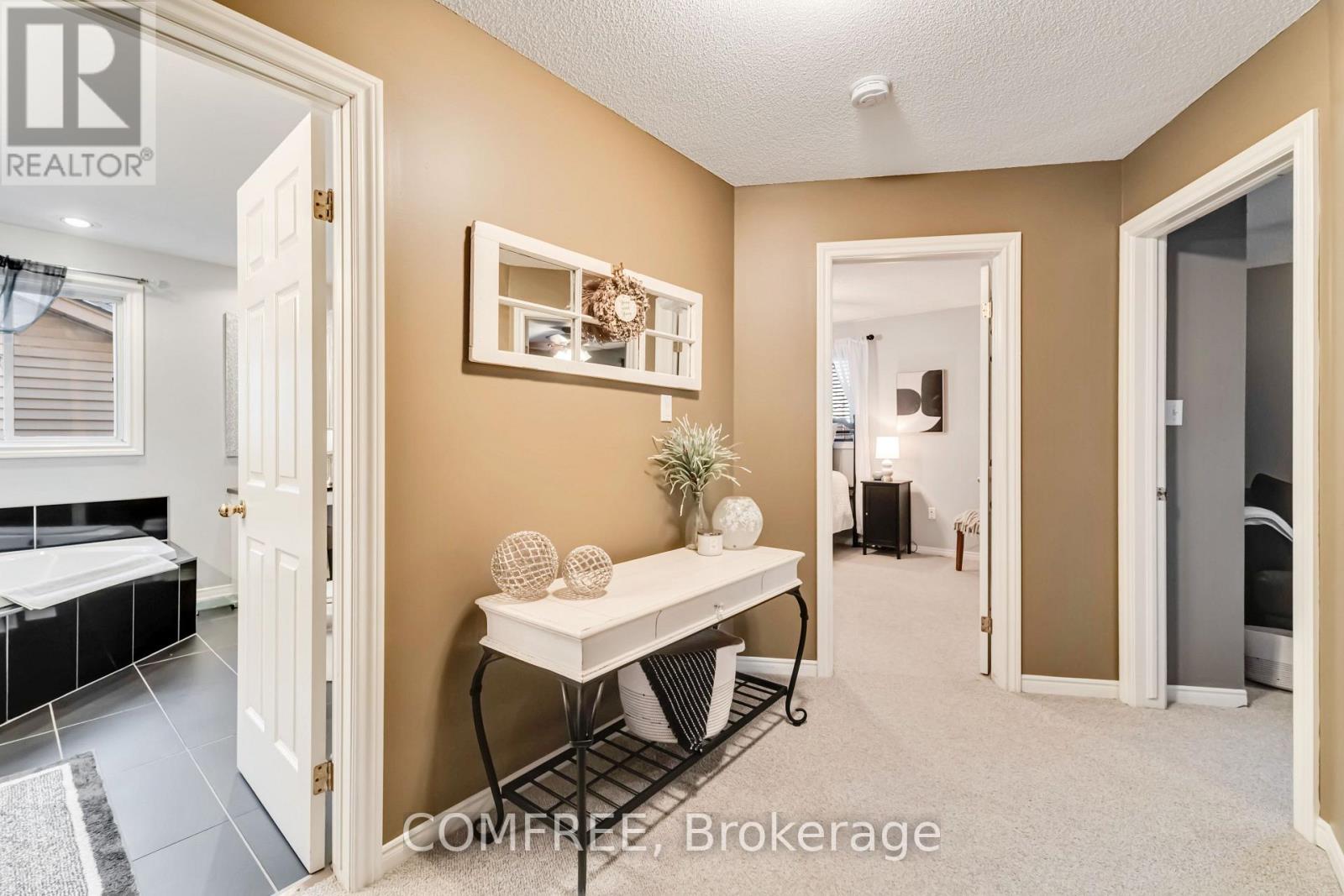 5991 Andrea Drive, Niagara Falls, Ontario  L2H 2Z9 - Photo 16 - X12155052