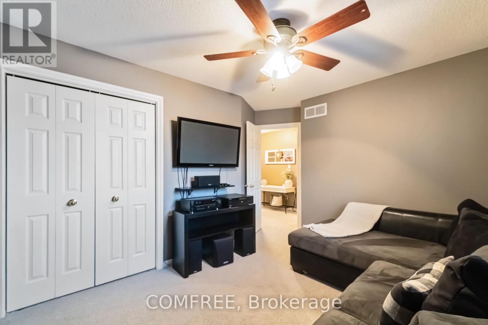 5991 Andrea Drive, Niagara Falls, Ontario  L2H 2Z9 - Photo 20 - X12155052