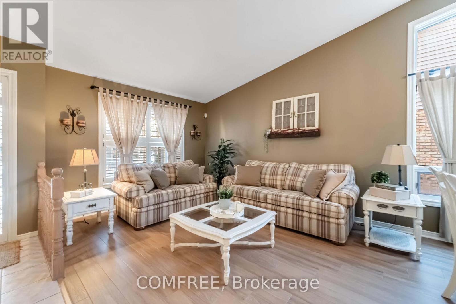 5991 Andrea Drive, Niagara Falls, Ontario  L2H 2Z9 - Photo 6 - X12155052