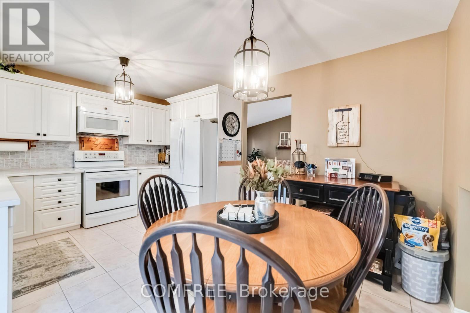 5991 Andrea Drive, Niagara Falls, Ontario  L2H 2Z9 - Photo 8 - X12155052