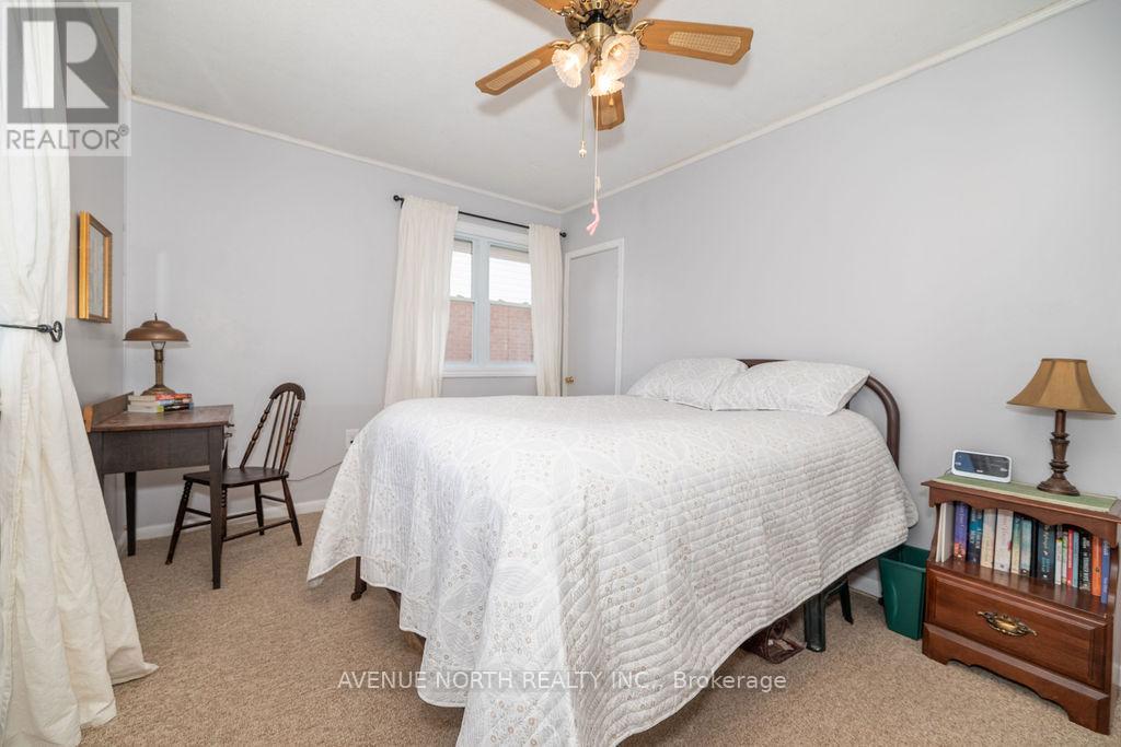 7 Laura Street, Petawawa, Ontario  K8H 1V3 - Photo 18 - X12155063