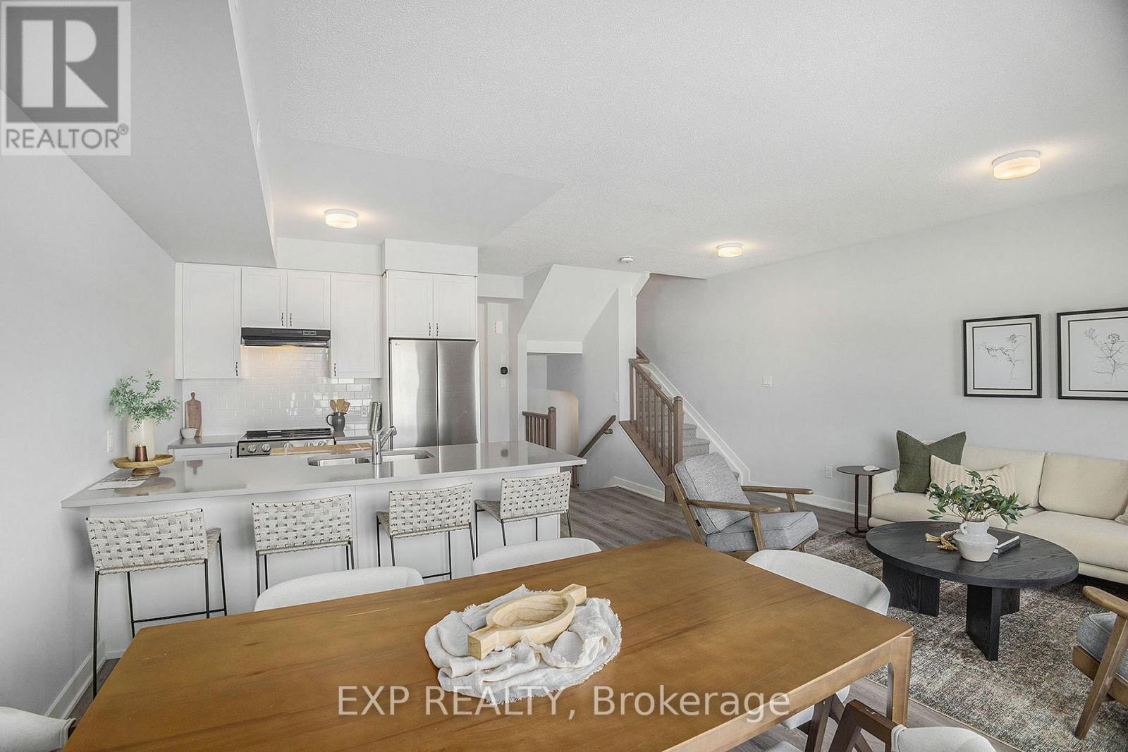 420 Mishi Private, Ottawa, Ontario  K1K 0P2 - Photo 8 - X12155106