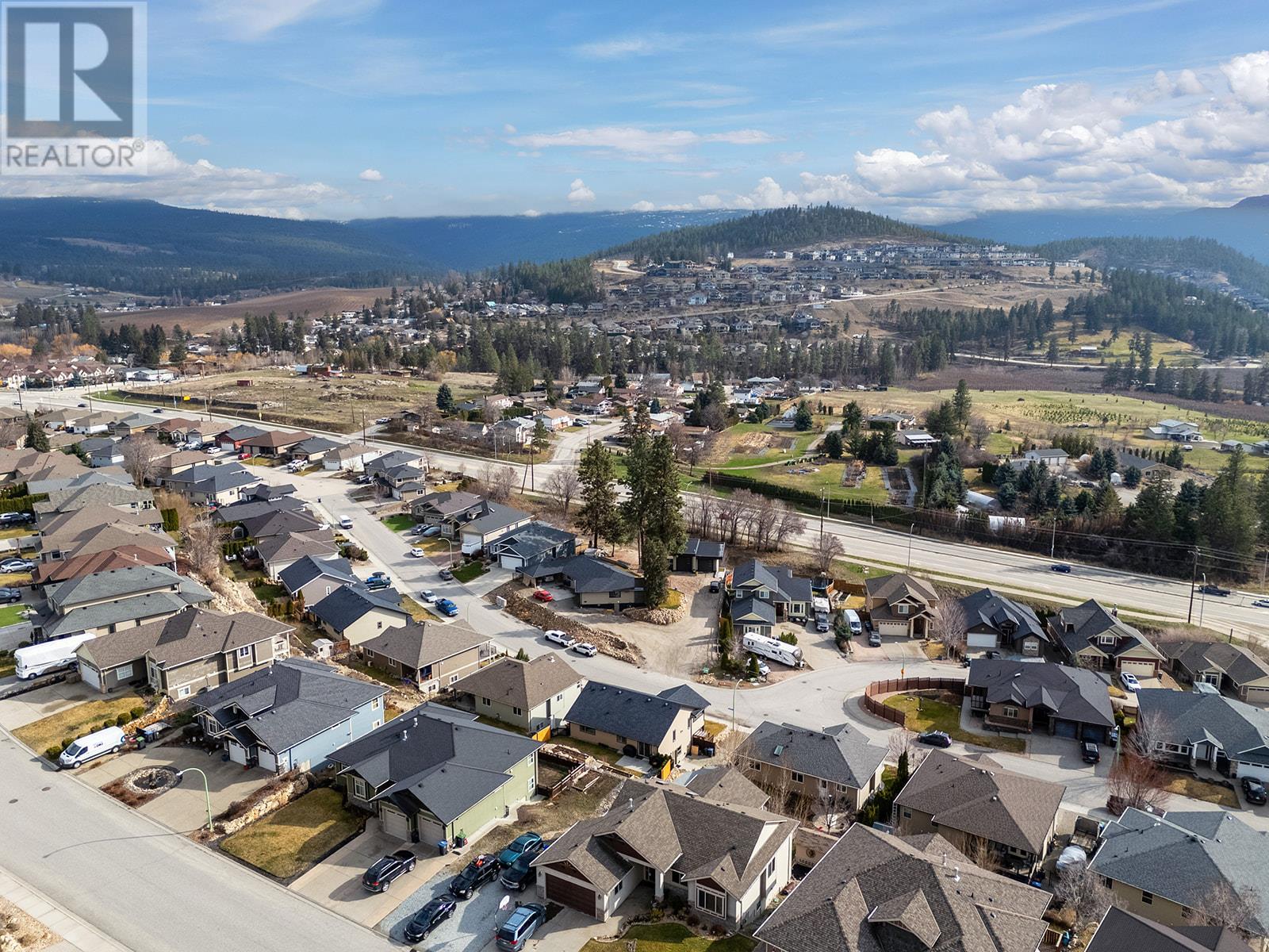 1326 Tanemura Crescent, Kelowna, British Columbia  V1P 1R5 - Photo 15 - 10348366