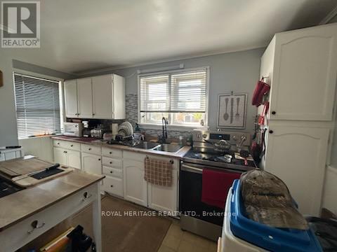 72 Helen Street, Kawartha Lakes, Ontario  K0M 1A0 - Photo 13 - X12154844