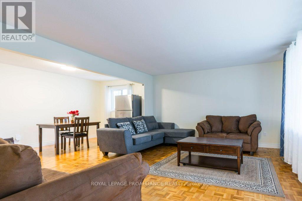 Property at 17 EDGEVIEW DRIVE image 5