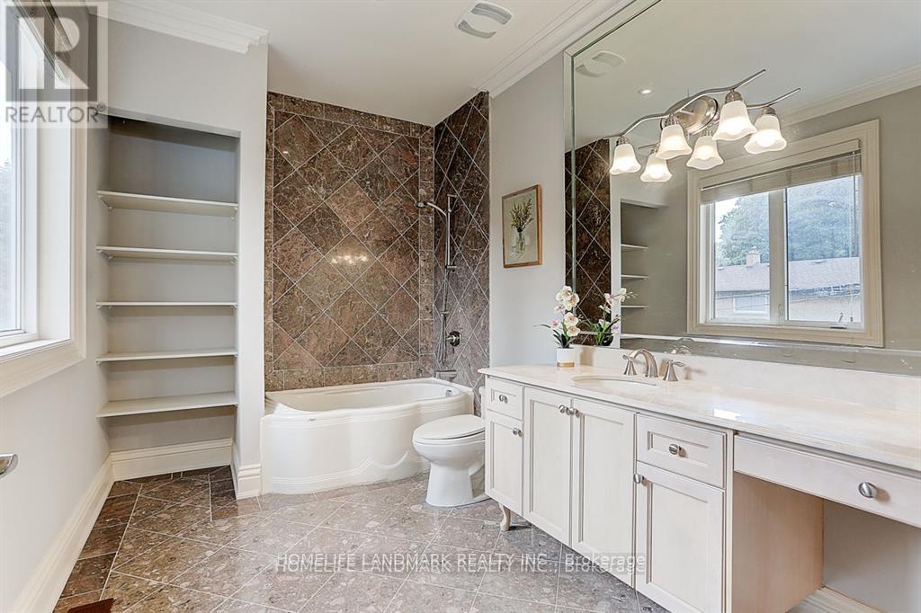 34 Moccasin Trail, Toronto, Ontario  M3C 1Y7 - Photo 25 - C12155026