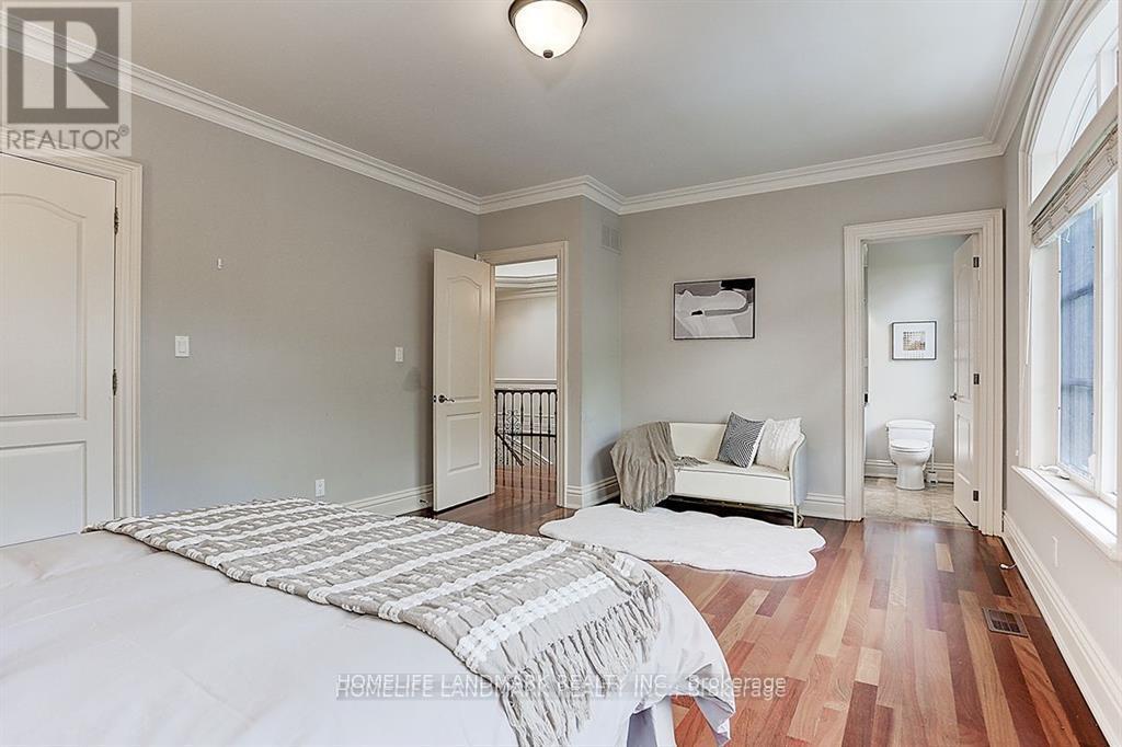 34 Moccasin Trail, Toronto, Ontario  M3C 1Y7 - Photo 31 - C12155026