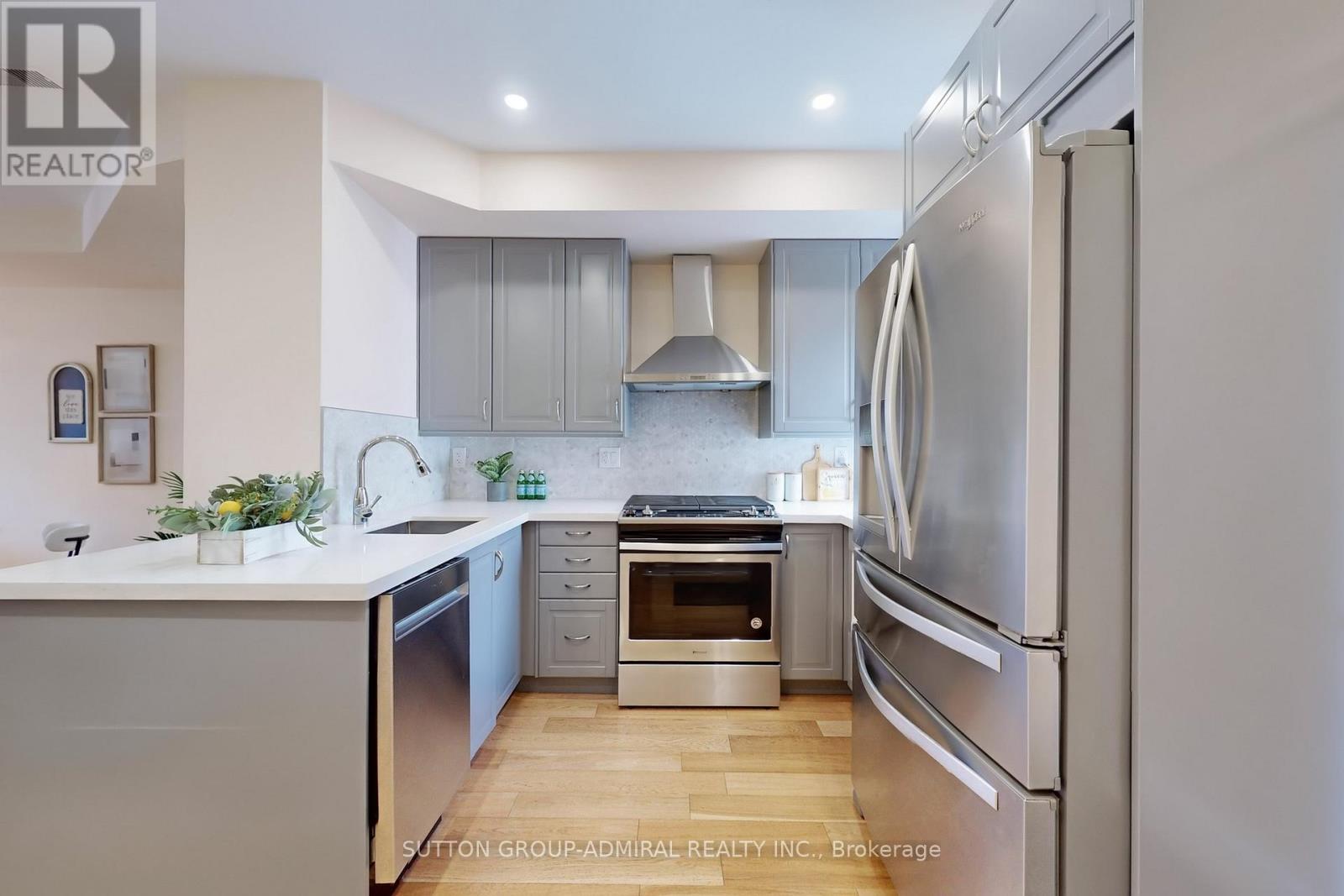 1216 Davenport Road, Toronto, Ontario  M6H 2G8 - Photo 8 - C12155097