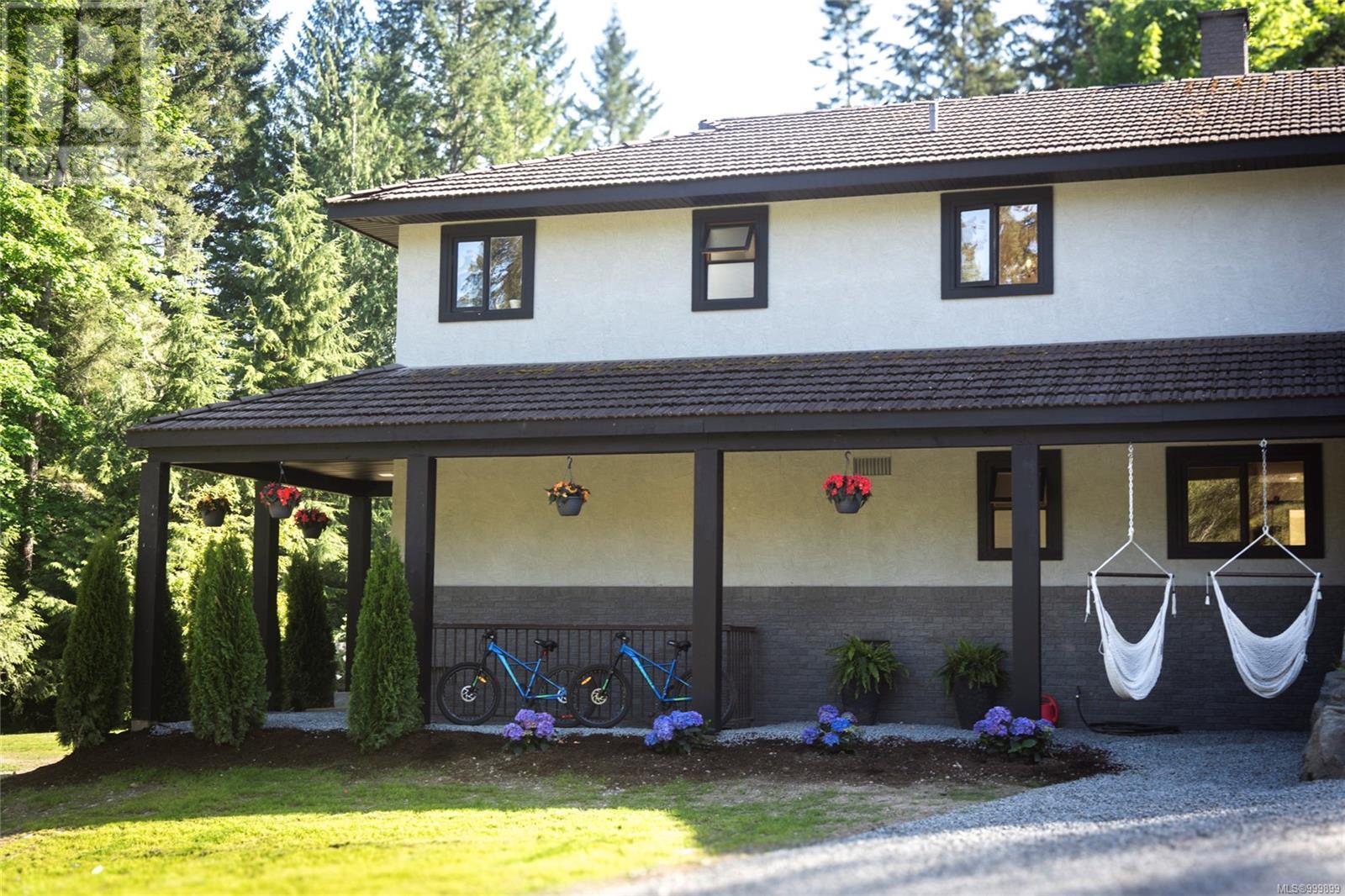 Property at 6866 Doumont Rd image 4