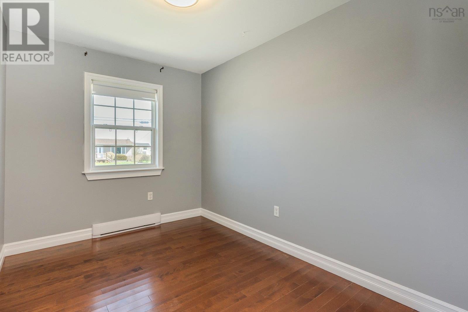 30/32 Himmelman Drive, Eastern Passage, Nova Scotia  B3G 1H8 - Photo 17 - 202511295