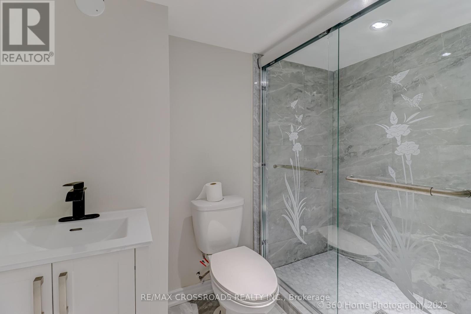Bsmt - 305 Old Harwood Avenue, Ajax, Ontario  L1X 1J1 - Photo 7 - E12155134