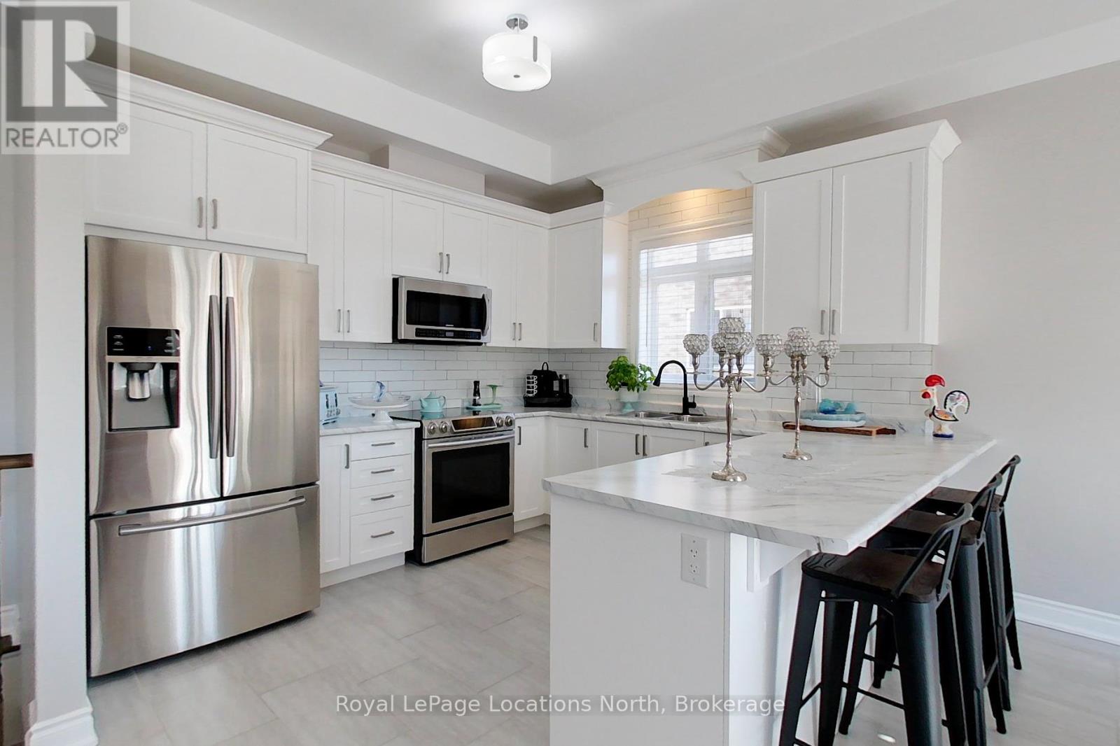 15 Patchell Court, Springwater, Ontario L0M 1P0 - Photo 13 - S12043916