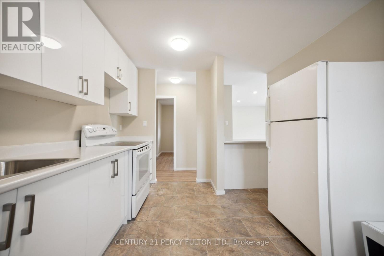 15 Isabel Street E, Belleville, Ontario  K8P 3N4 - Photo 20 - X12126875