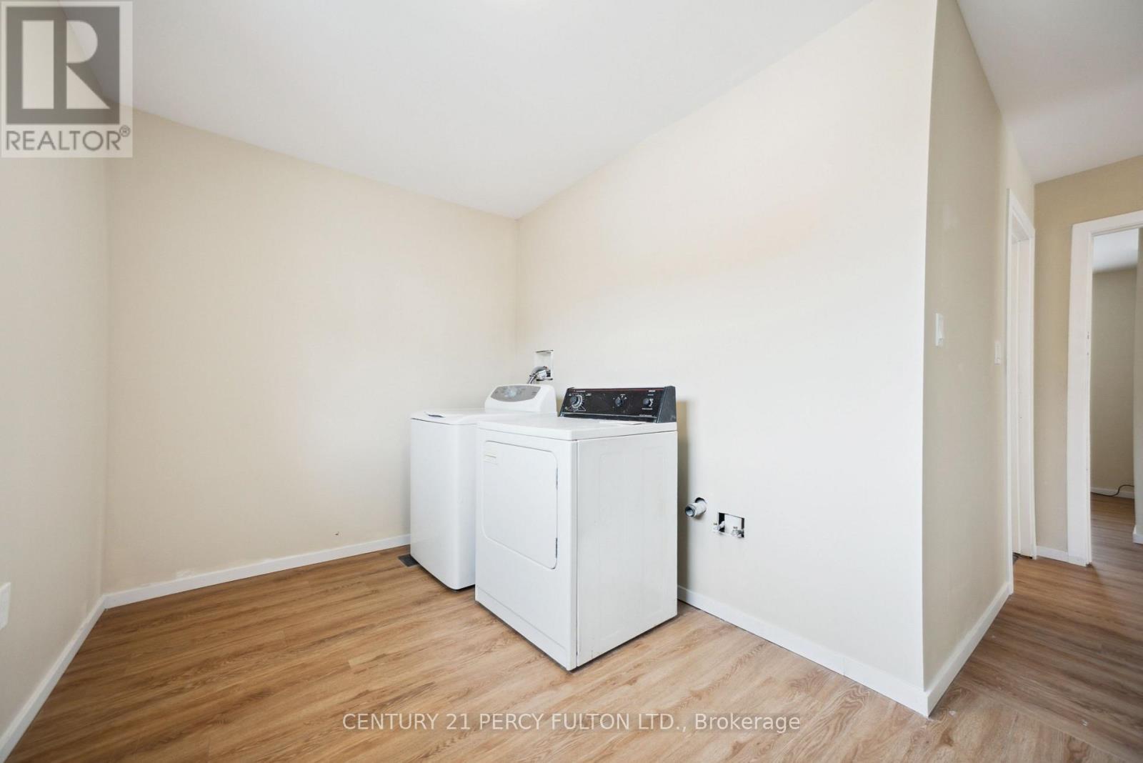 15 Isabel Street E, Belleville, Ontario  K8P 3N4 - Photo 27 - X12126875