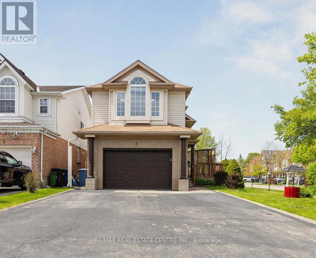 Property at 1 SILVERSMITH COURT image 1